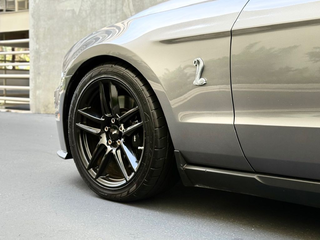 2011 Ford Mustang Image 8