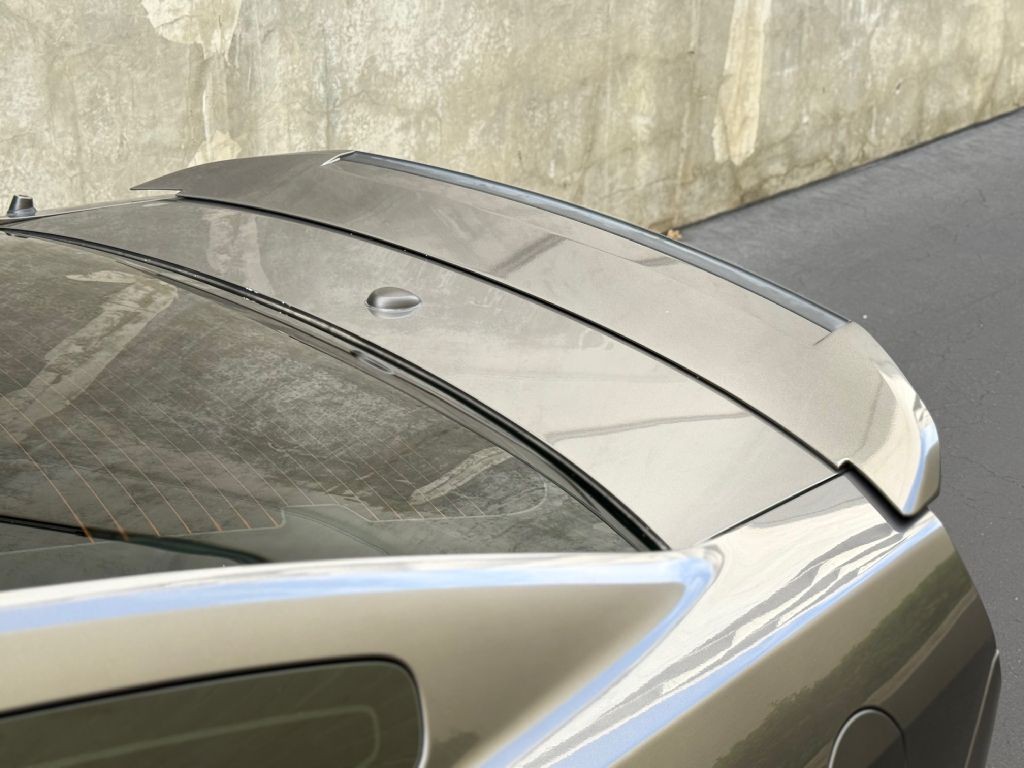 2011 Ford Mustang Image 10