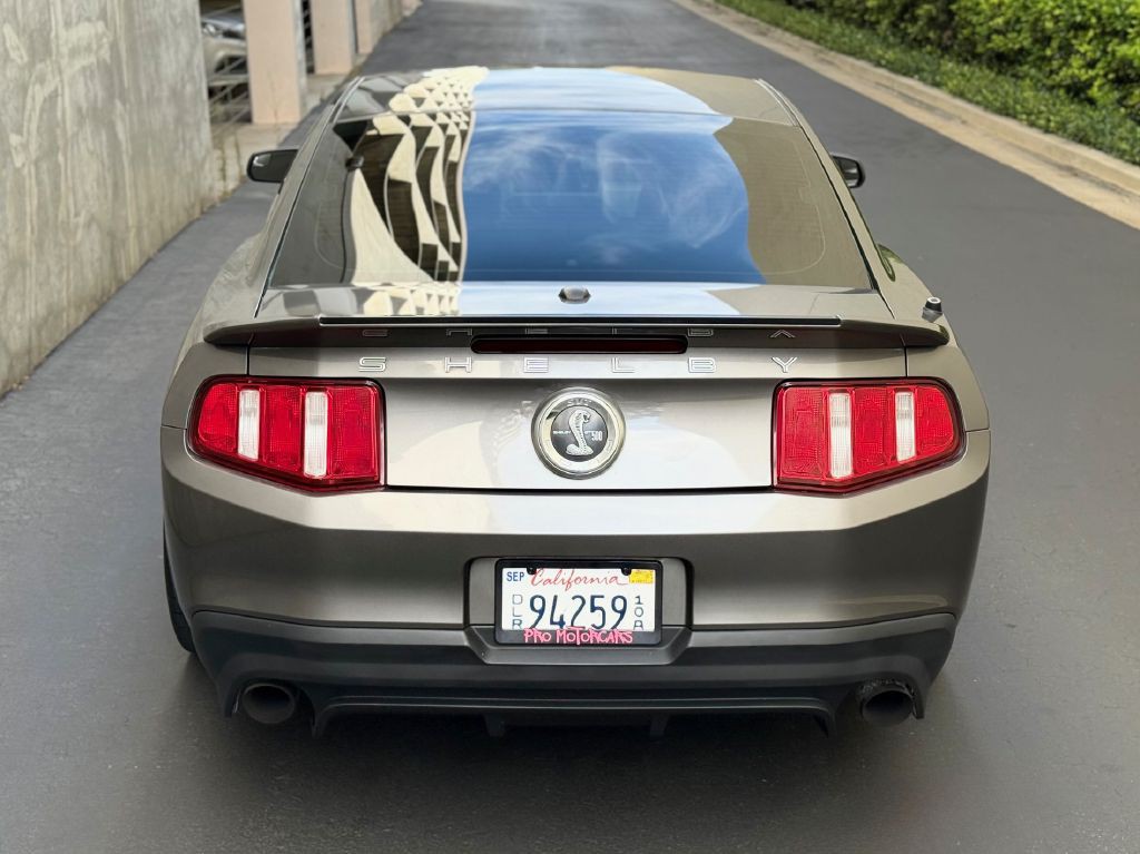 2011 Ford Mustang Image 14