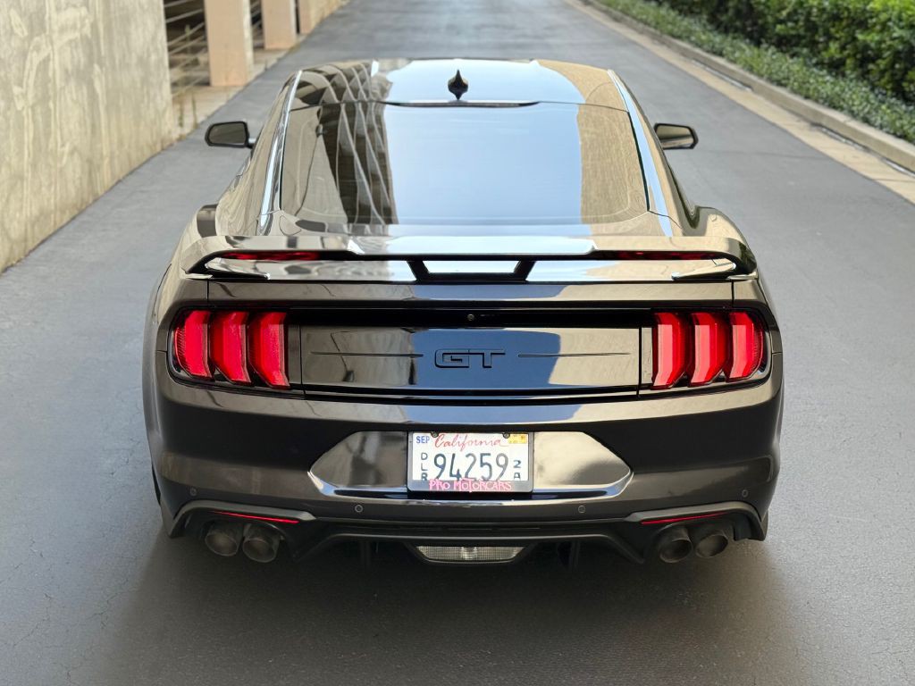 2022 Ford Mustang Image 11