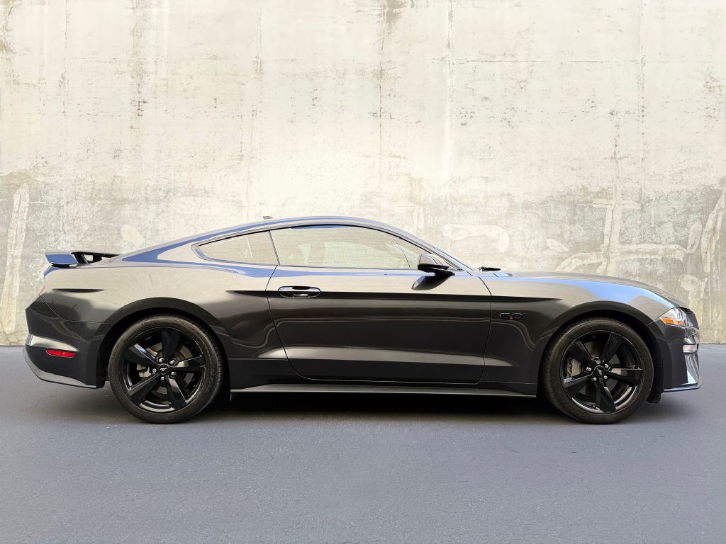2022 Ford Mustang Image 14