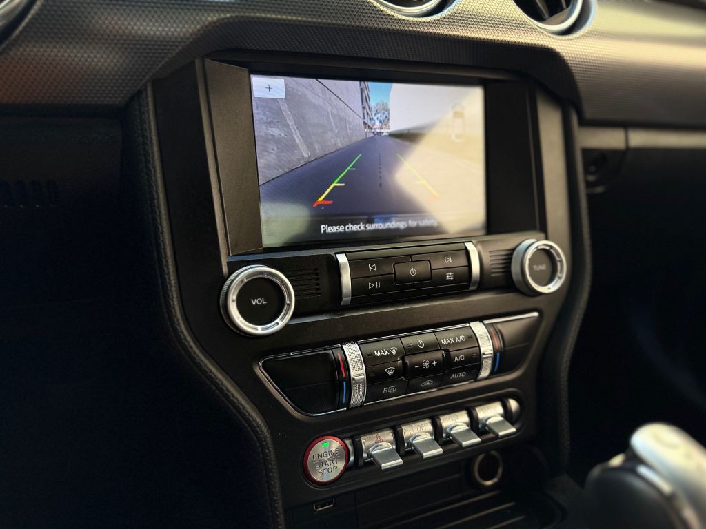 2022 Ford Mustang Image 25