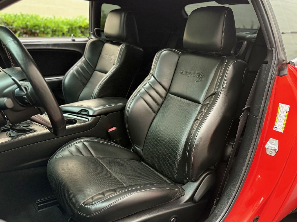 2023 Dodge Challenger Image 32