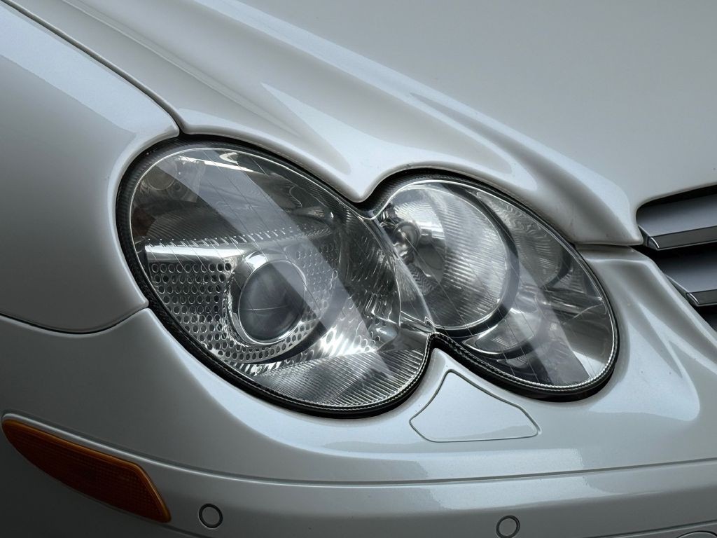 2008 Mercedes-Benz SL-Class Image 14
