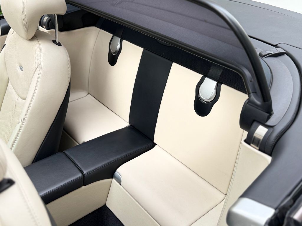 2008 Mercedes-Benz SL-Class Image 49