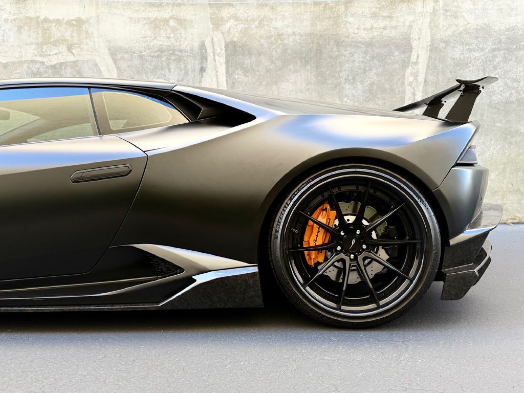2019 Lamborghini Huracan Image 9
