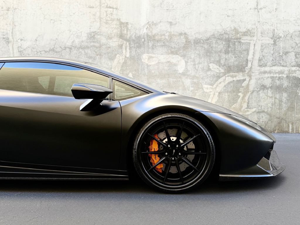 2019 Lamborghini Huracan Image 25
