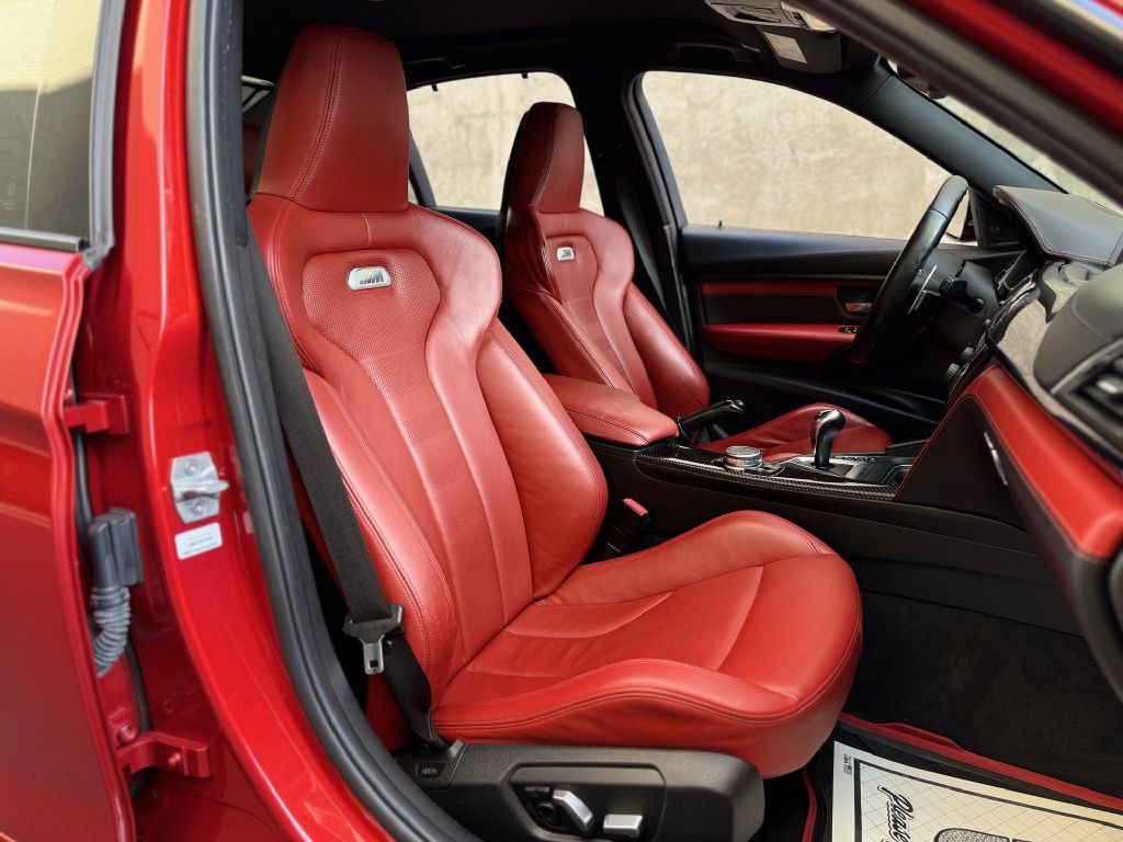 2016 BMW M3 Image 28