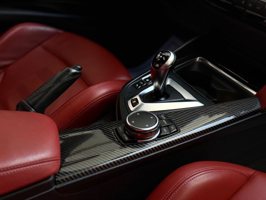 2016 BMW M3 Image 31