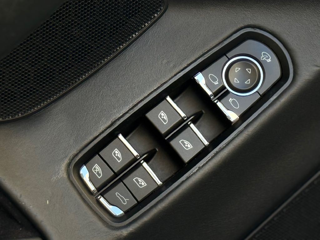 2010 Porsche Panamera Image 19