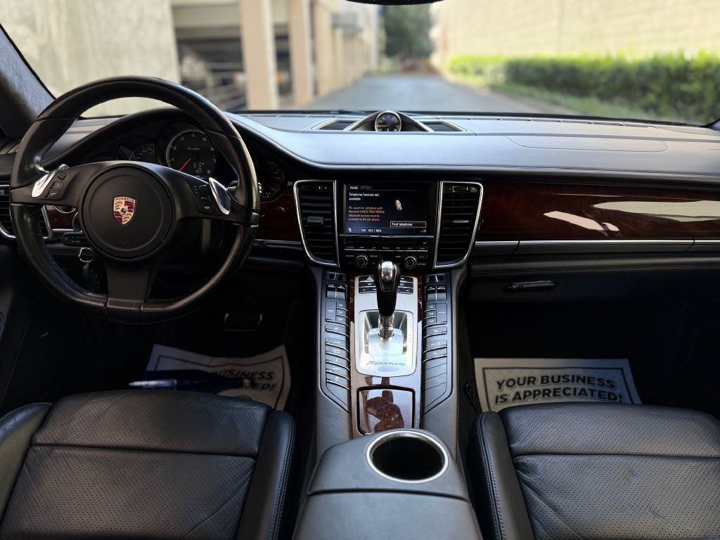 2010 Porsche Panamera Image 29