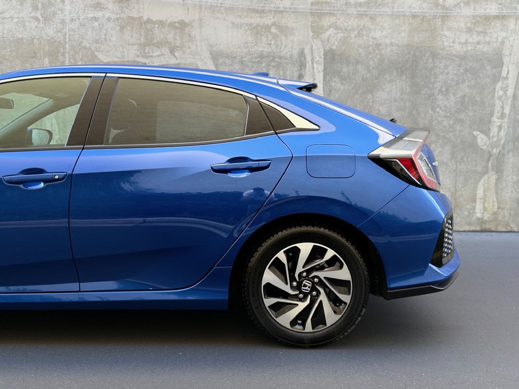 2017 Honda Civic Image 6