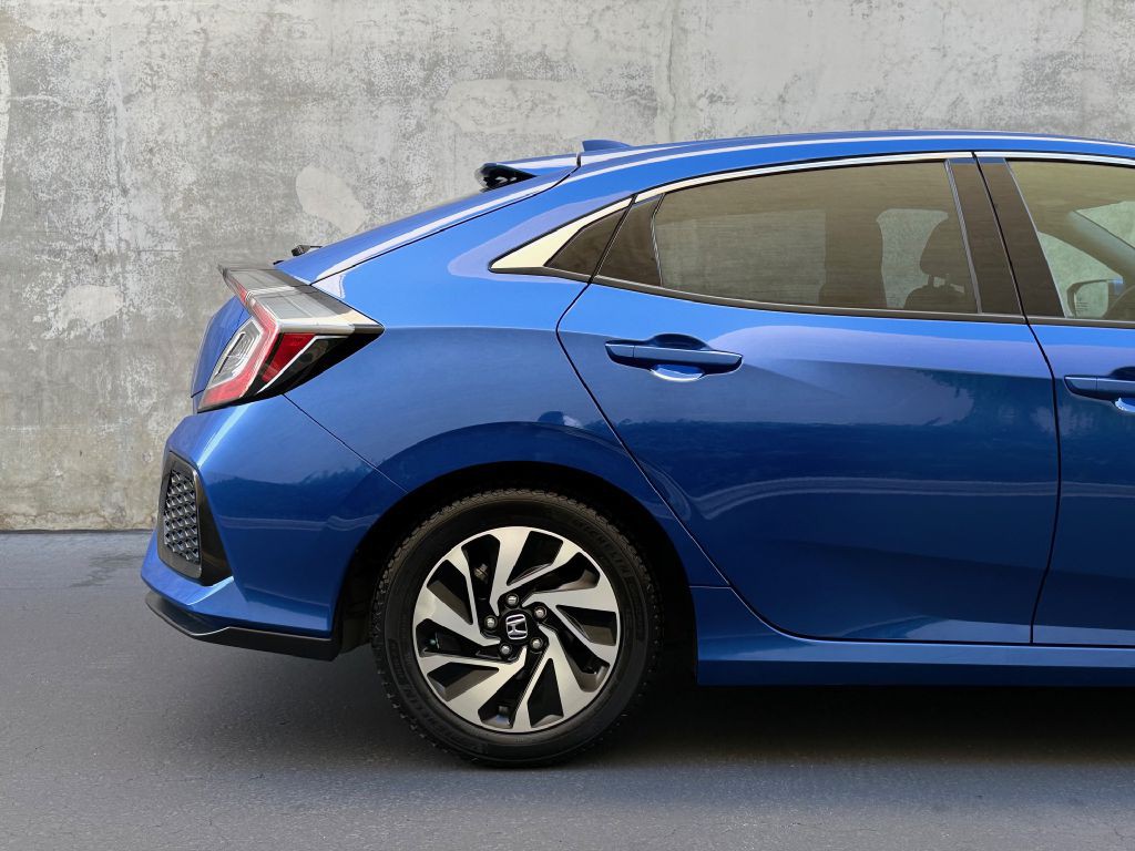 2017 Honda Civic Image 15