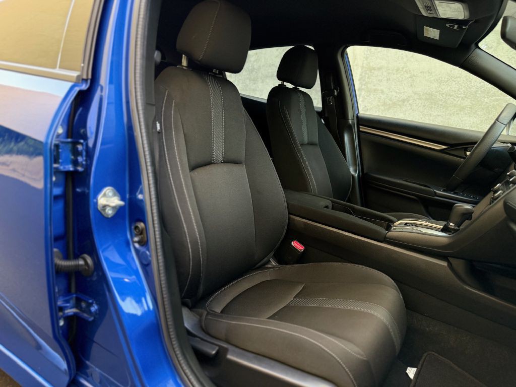 2017 Honda Civic Image 21