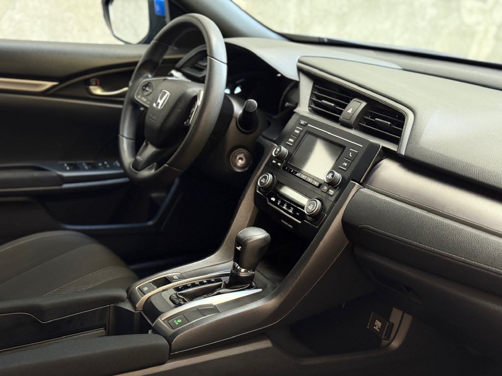 2017 Honda Civic Image 22