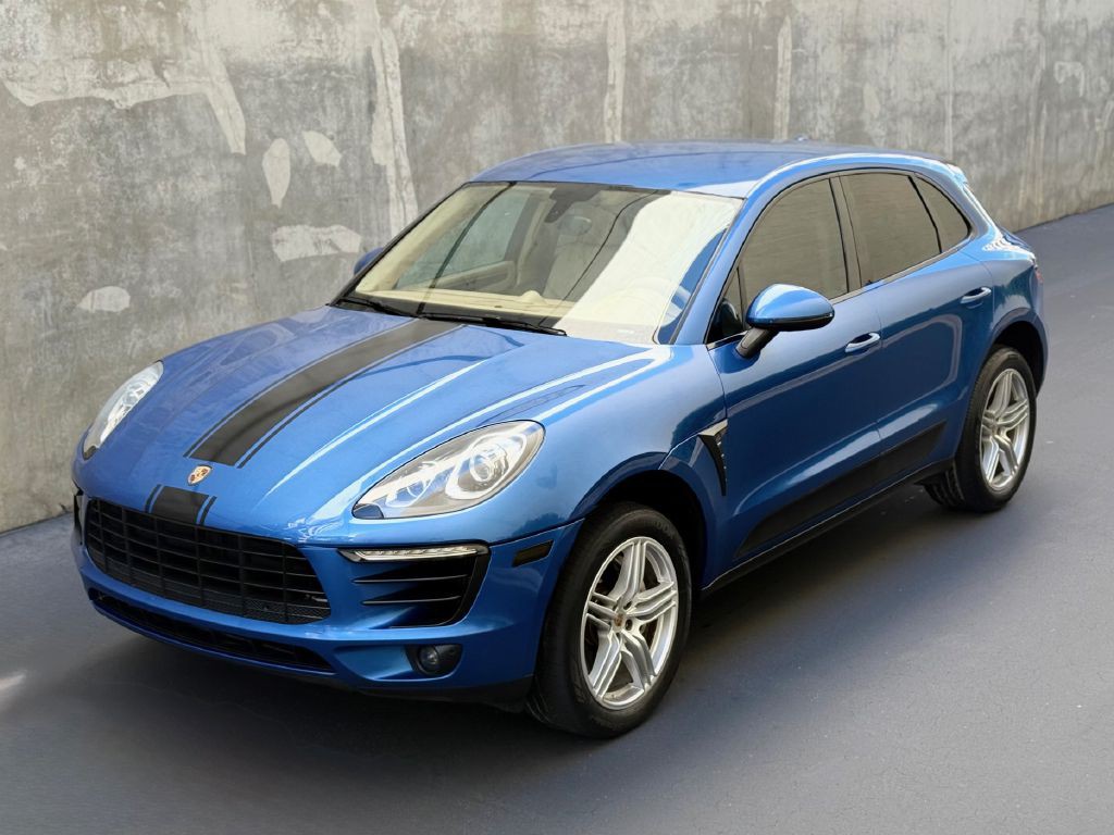 2015 Porsche Macan Image 2