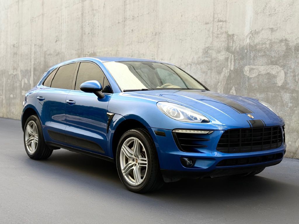 2015 Porsche Macan Image 9
