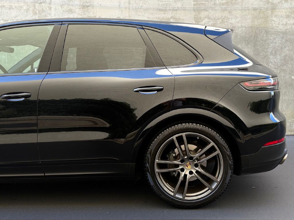 2019 Porsche Cayenne Image 7