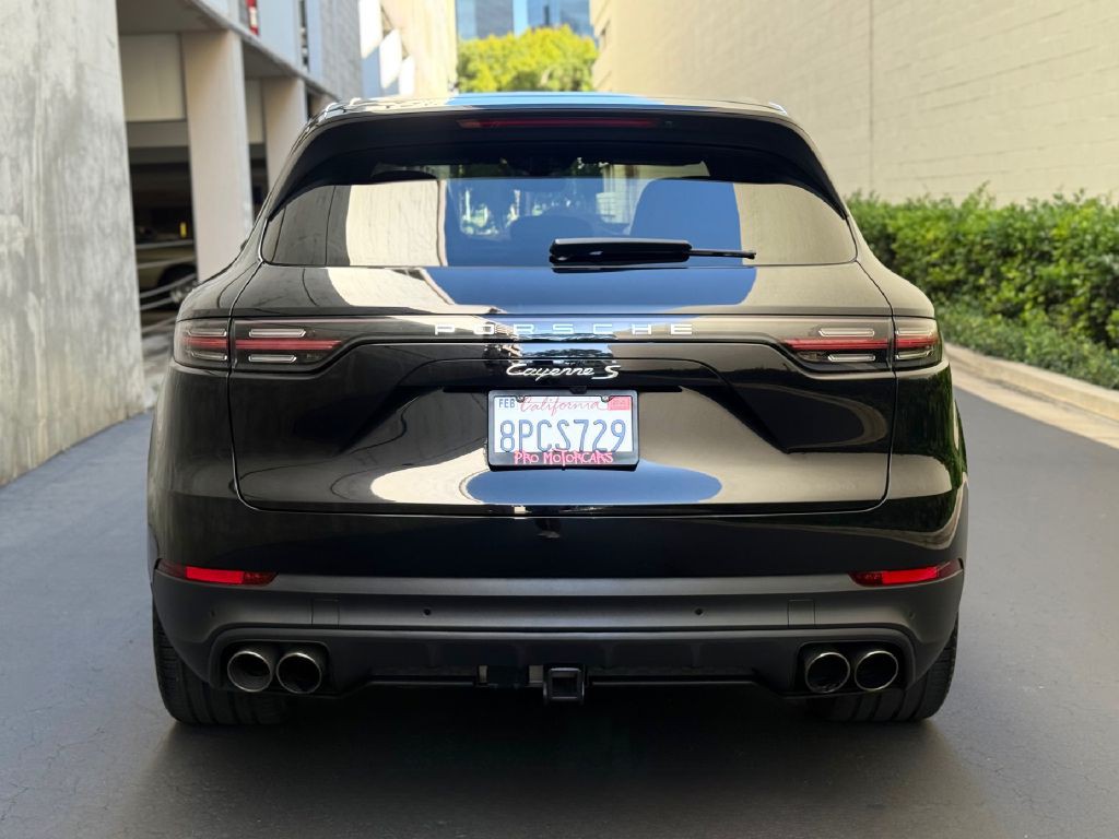 2019 Porsche Cayenne Image 14