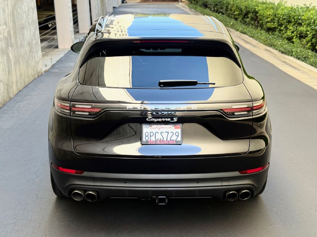 2019 Porsche Cayenne Image 15