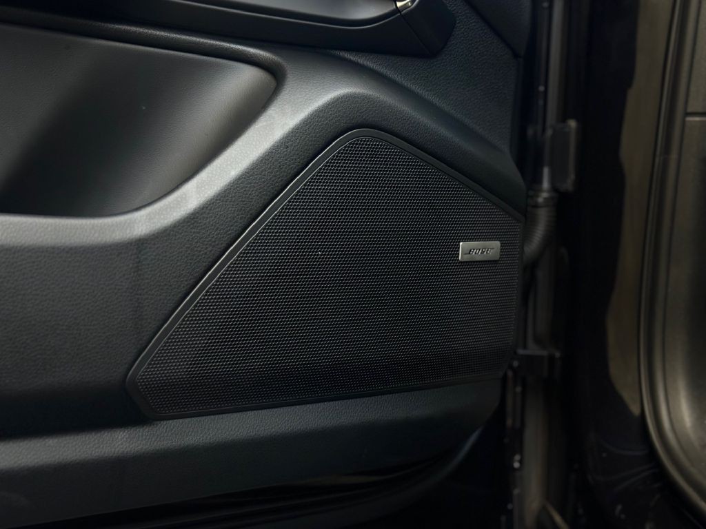 2019 Porsche Cayenne Image 21