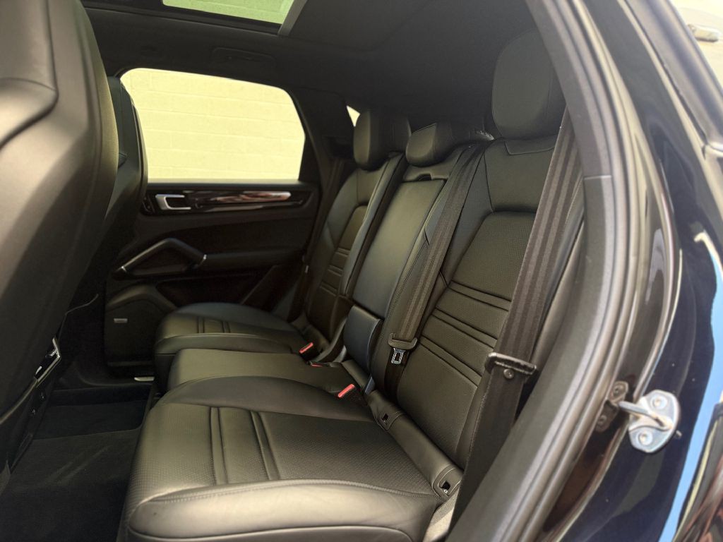 2019 Porsche Cayenne Image 26