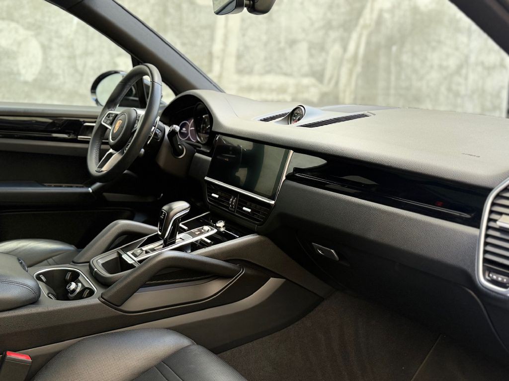 2019 Porsche Cayenne Image 30