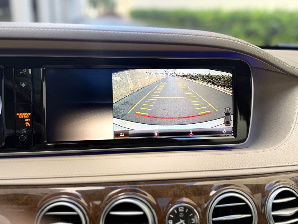 2014 Mercedes-Benz S-Class Image 36