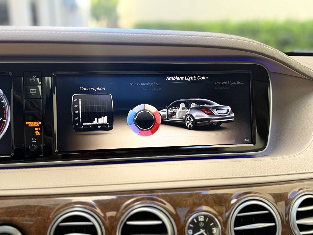 2014 Mercedes-Benz S-Class Image 38