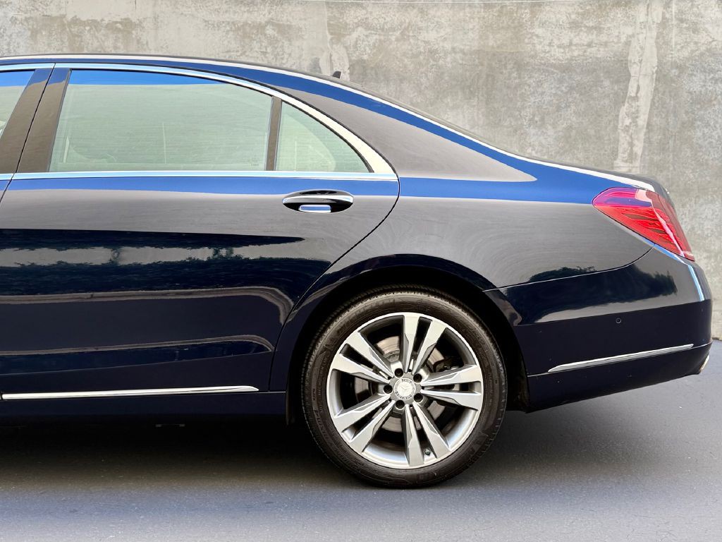 2015 Mercedes-Benz S-Class Image 9