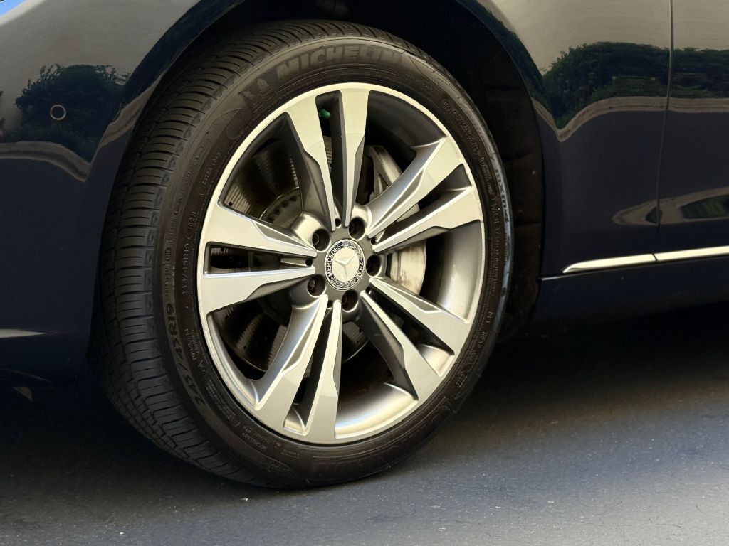 2015 Mercedes-Benz S-Class Image 13