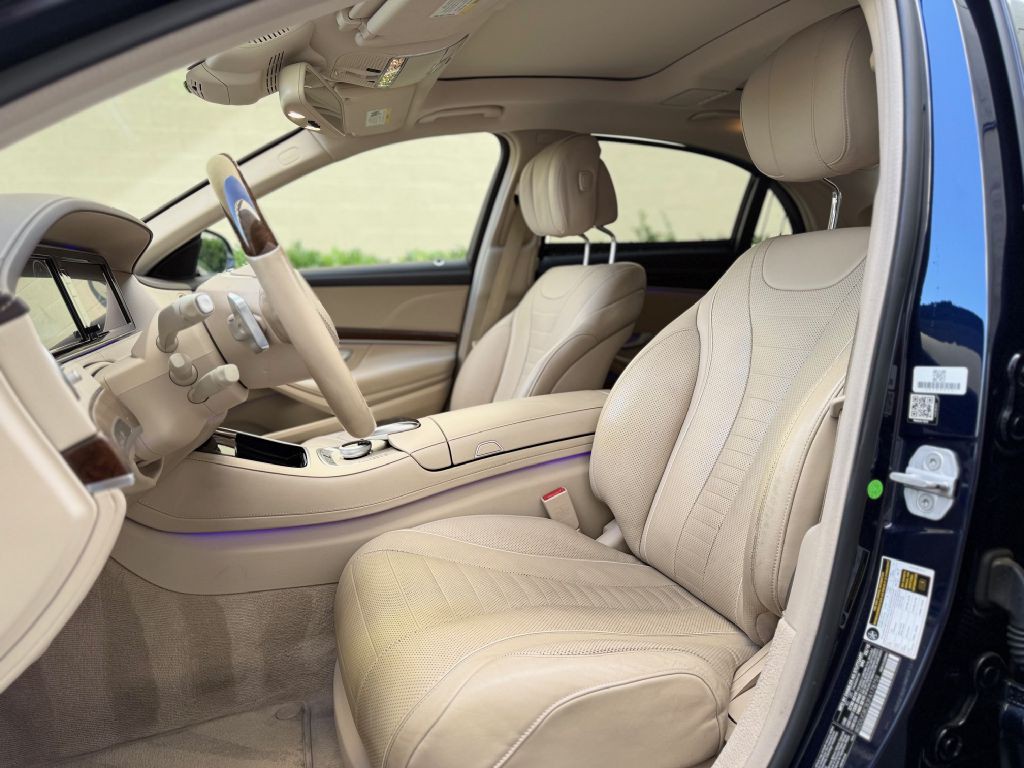 2015 Mercedes-Benz S-Class Image 25
