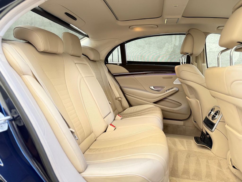 2015 Mercedes-Benz S-Class Image 33