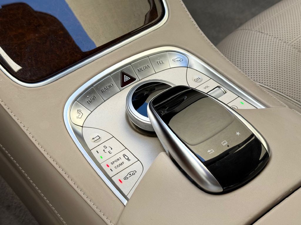 2015 Mercedes-Benz S-Class Image 38