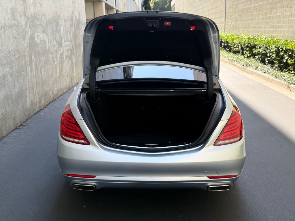 2016 Mercedes-Benz S-Class Image 21