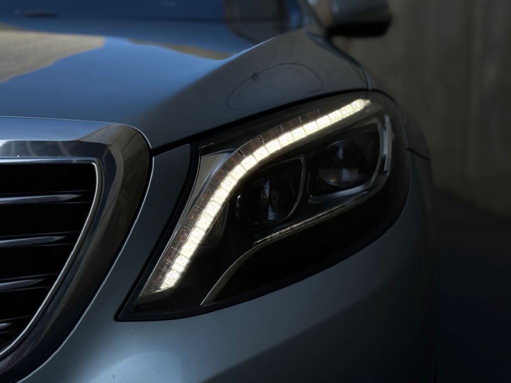 2016 Mercedes-Benz S-Class Image 31
