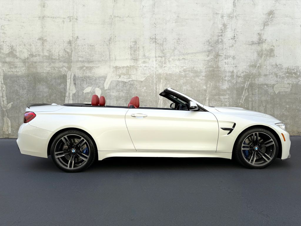 2016 BMW M4 Image 12