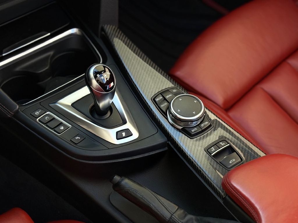 2016 BMW M4 Image 20