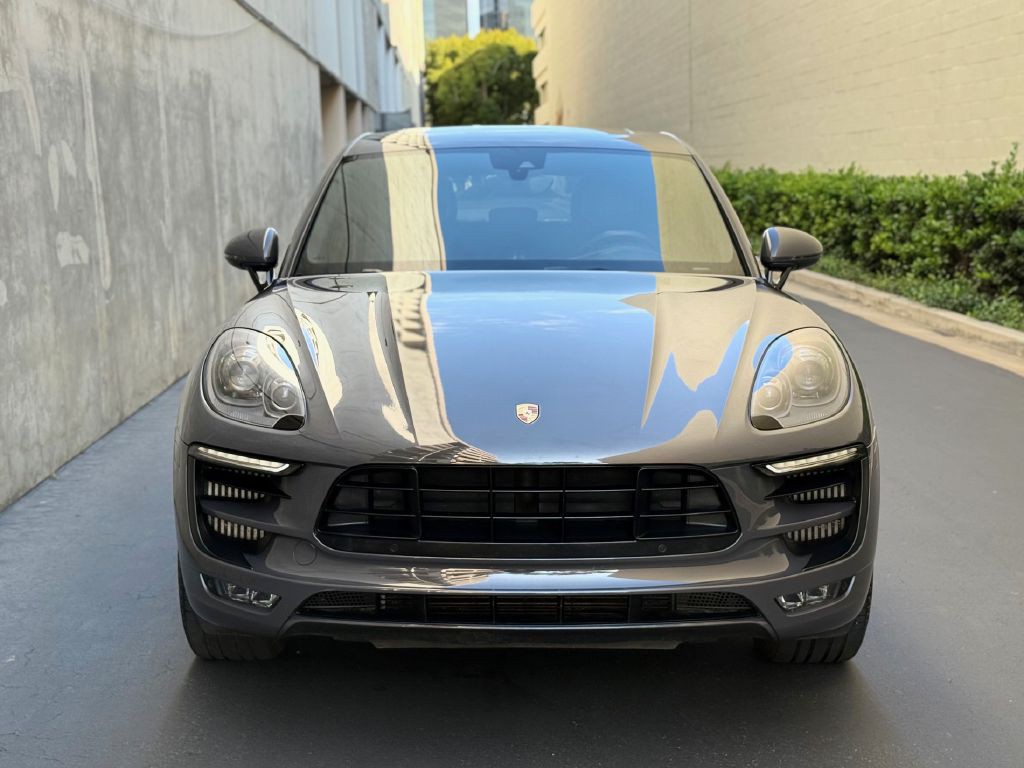 2017 Porsche Macan Image 3