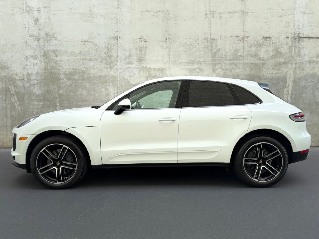 2021 Porsche Macan Image 6