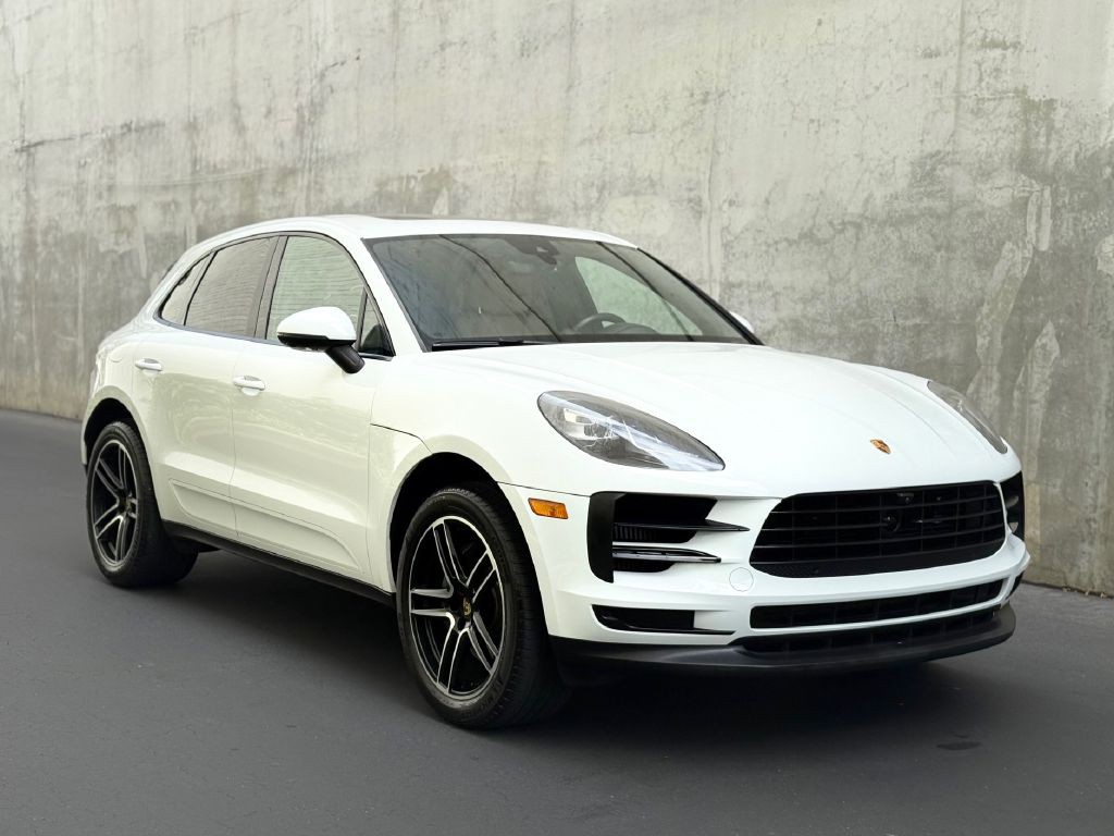 2021 Porsche Macan Image 11