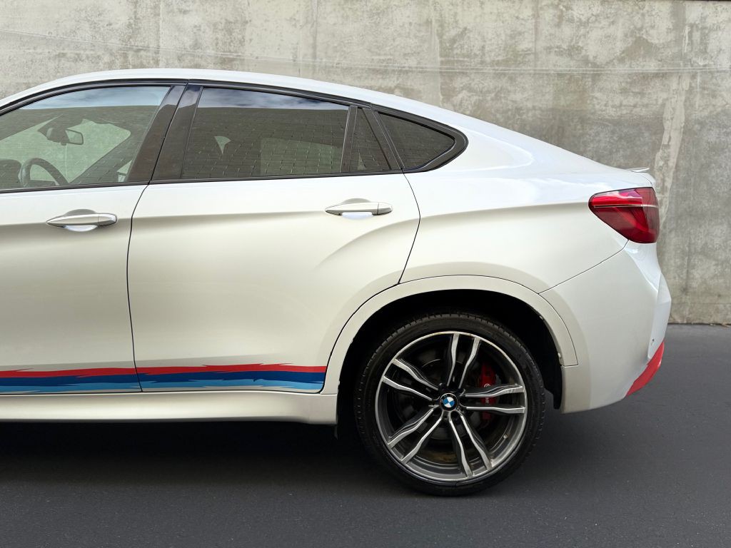 2017 BMW X6 Image 6