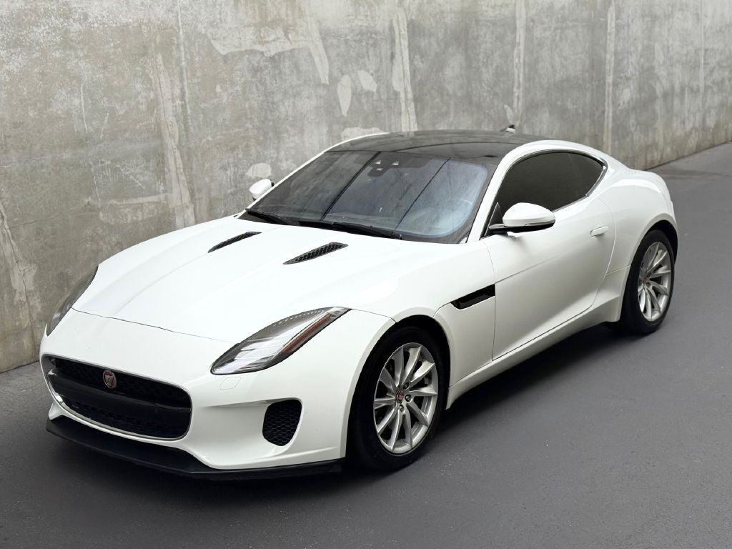 2018 Jaguar F-TYPE Image 2
