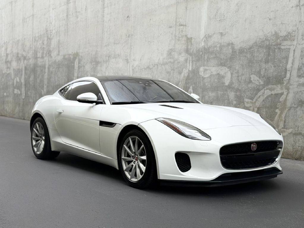 2018 Jaguar F-TYPE Image 8