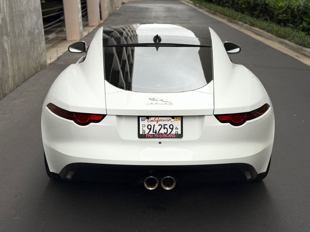 2018 Jaguar F-TYPE Image 13