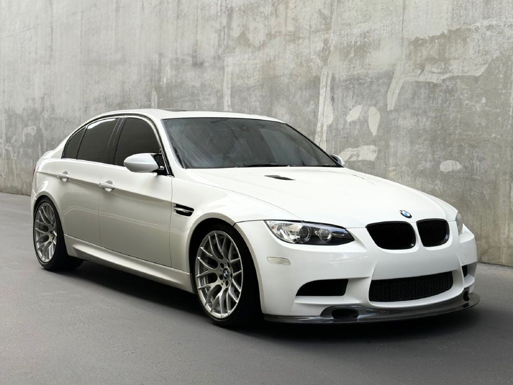2011 BMW M3 Image 5