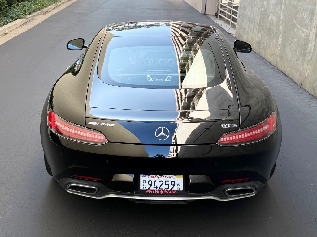 2016 Mercedes-Benz AMG GT Image 14