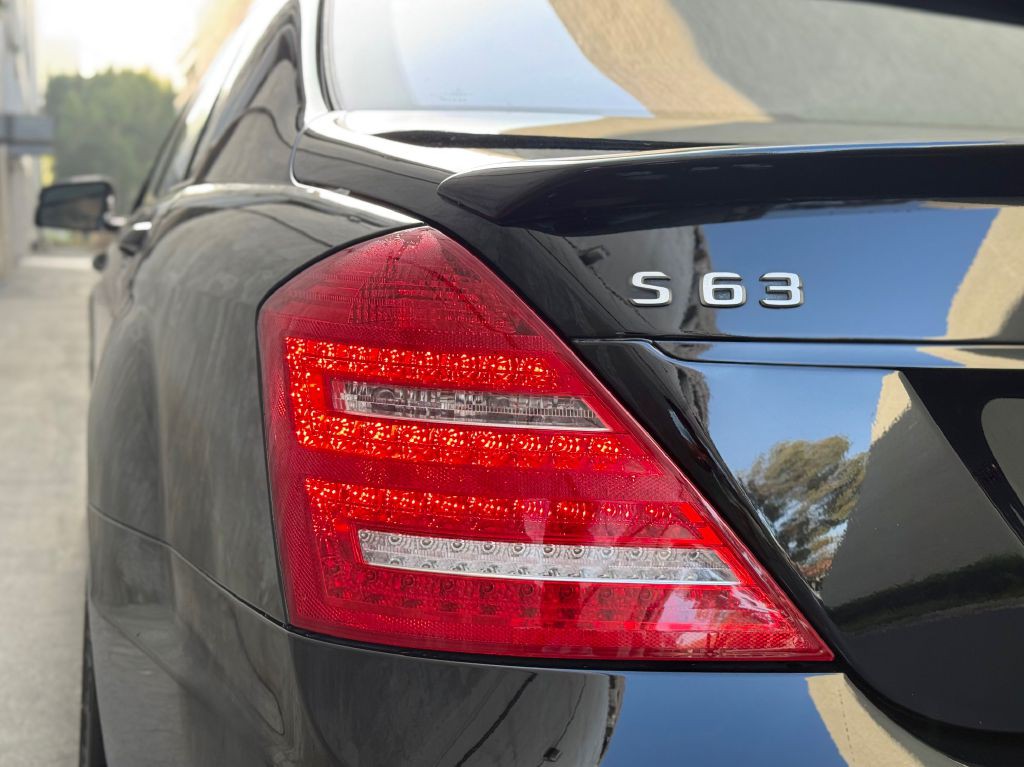 2012 Mercedes-Benz S-Class Image 12