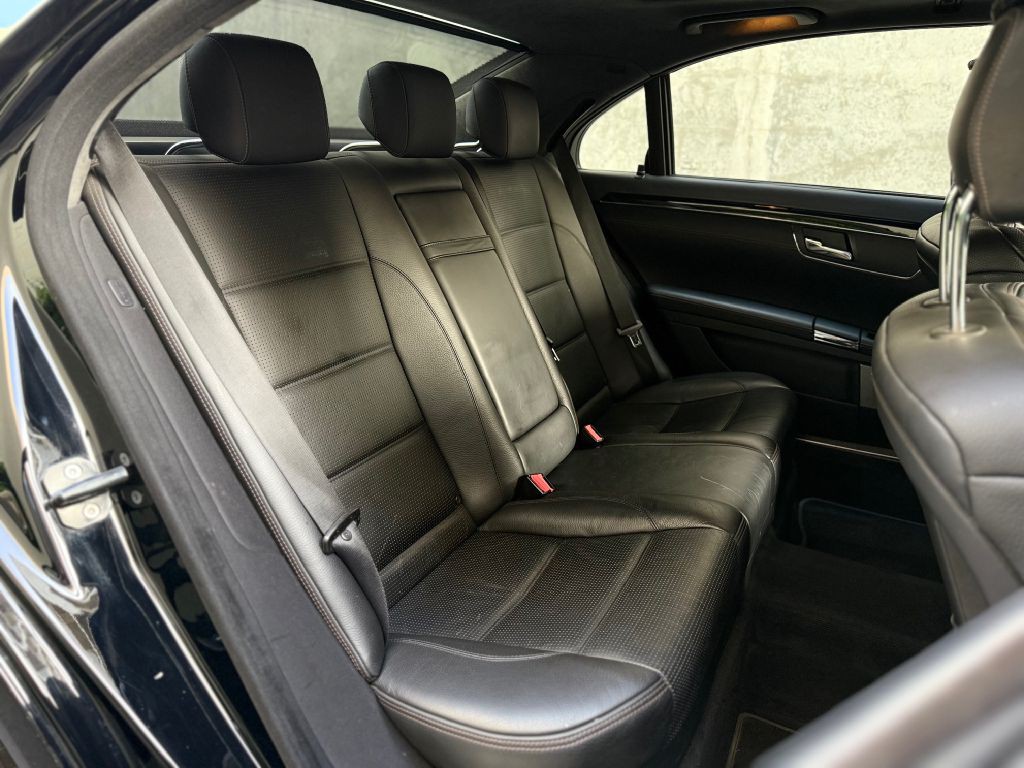 2012 Mercedes-Benz S-Class Image 23