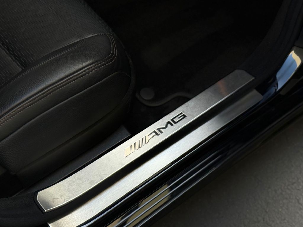 2012 Mercedes-Benz S-Class Image 25